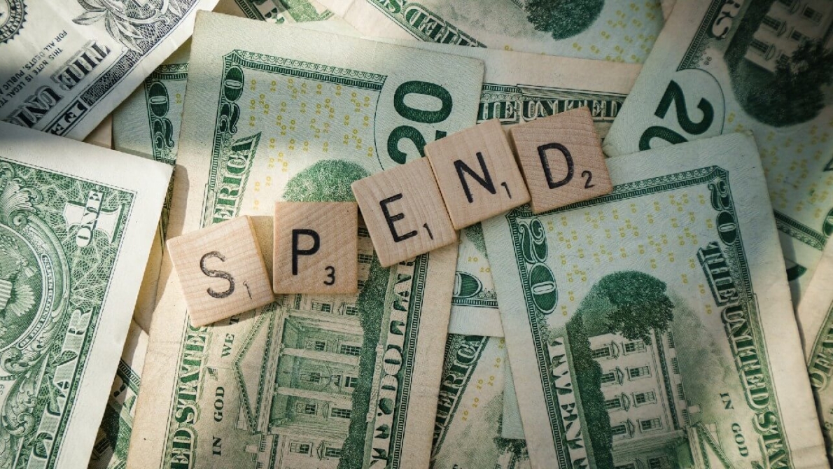 How to create a personal budget that actually works long term